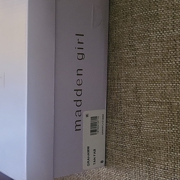 NWT MADDEN GIRL SHOES - Picture 8 of 10